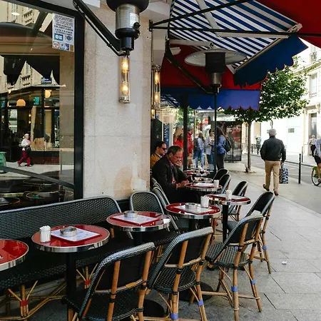 Appartamento Cosy With Air Conditioning -near Montmartre Parigi